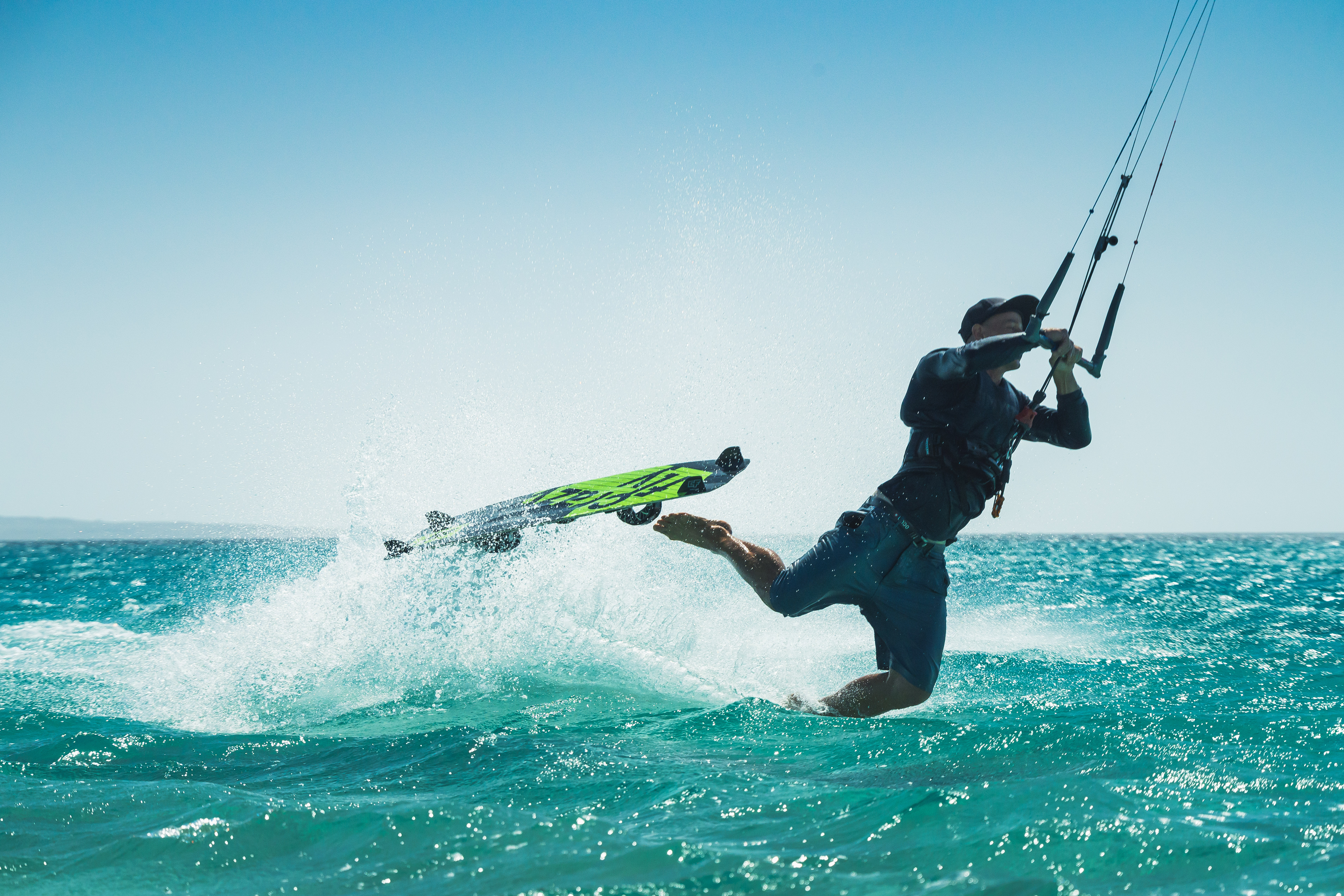 BUSSAN kiteboarding