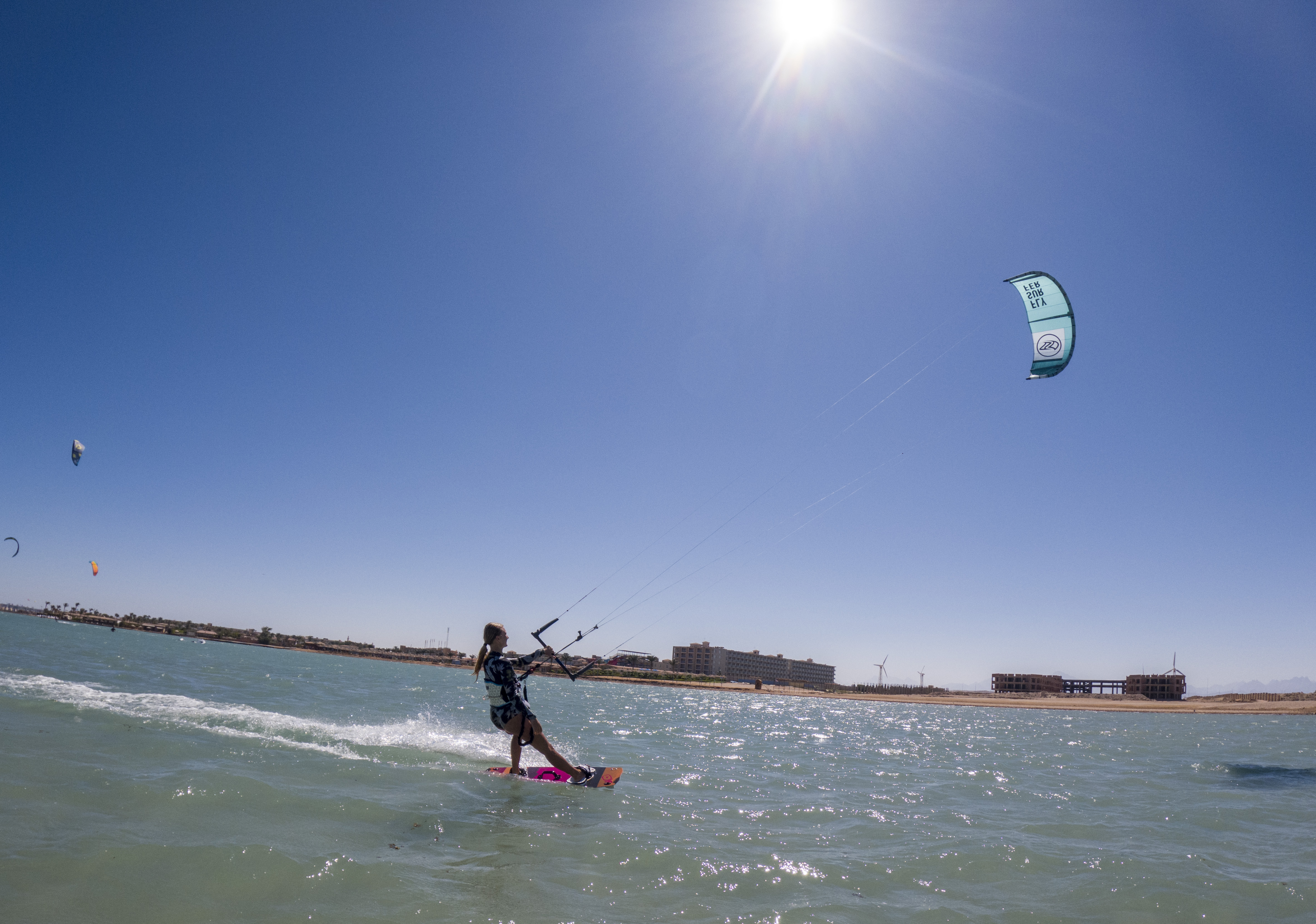 BUSSAN kiteboarding
