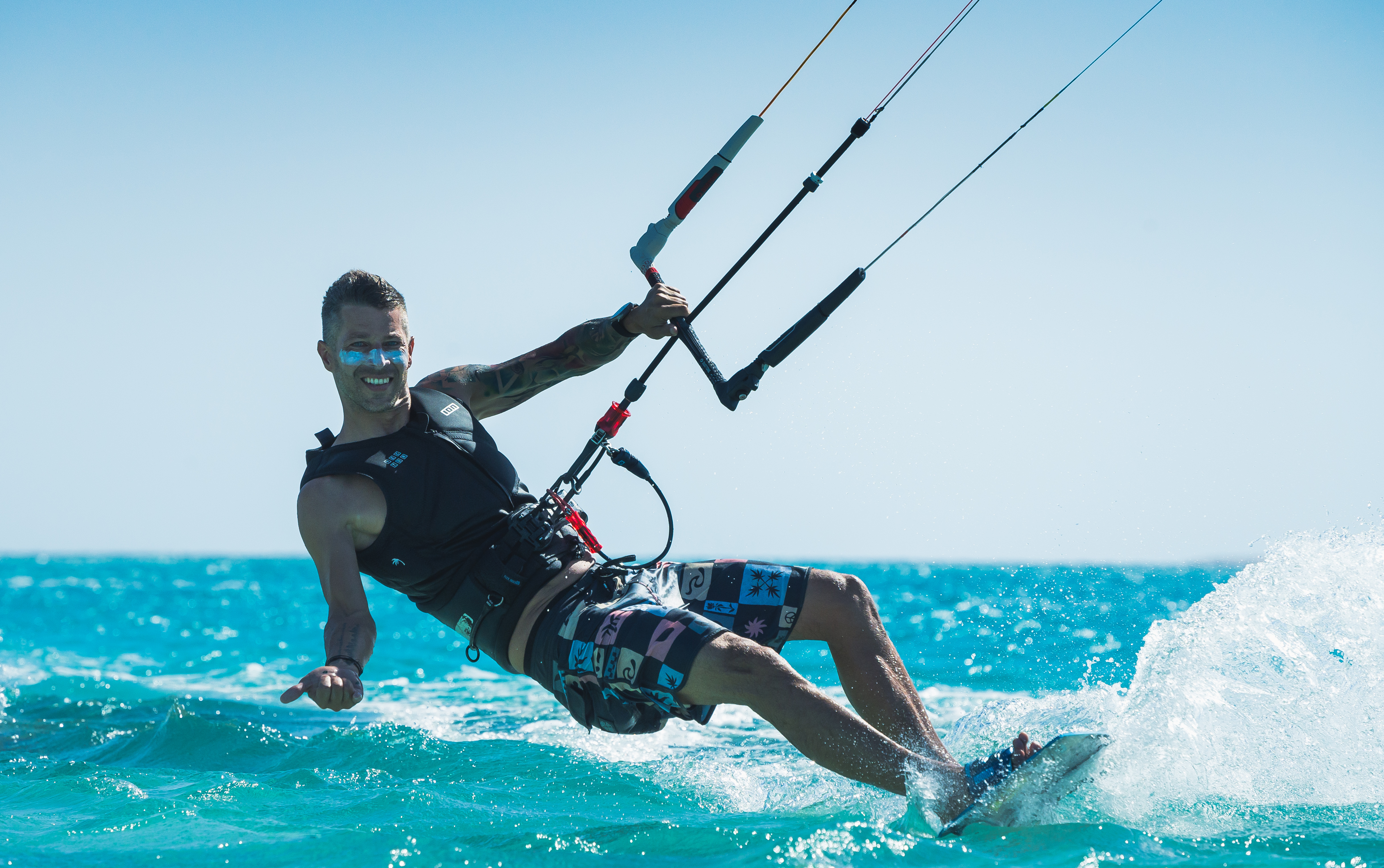 BUSSAN kiteboarding